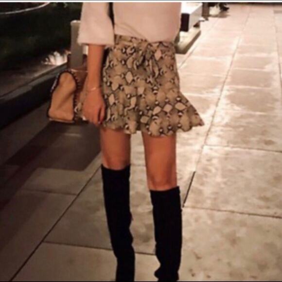 Zara Basic skirt snake/python print fit flare tie waisted skirt mini size M - Picture 2 of 16